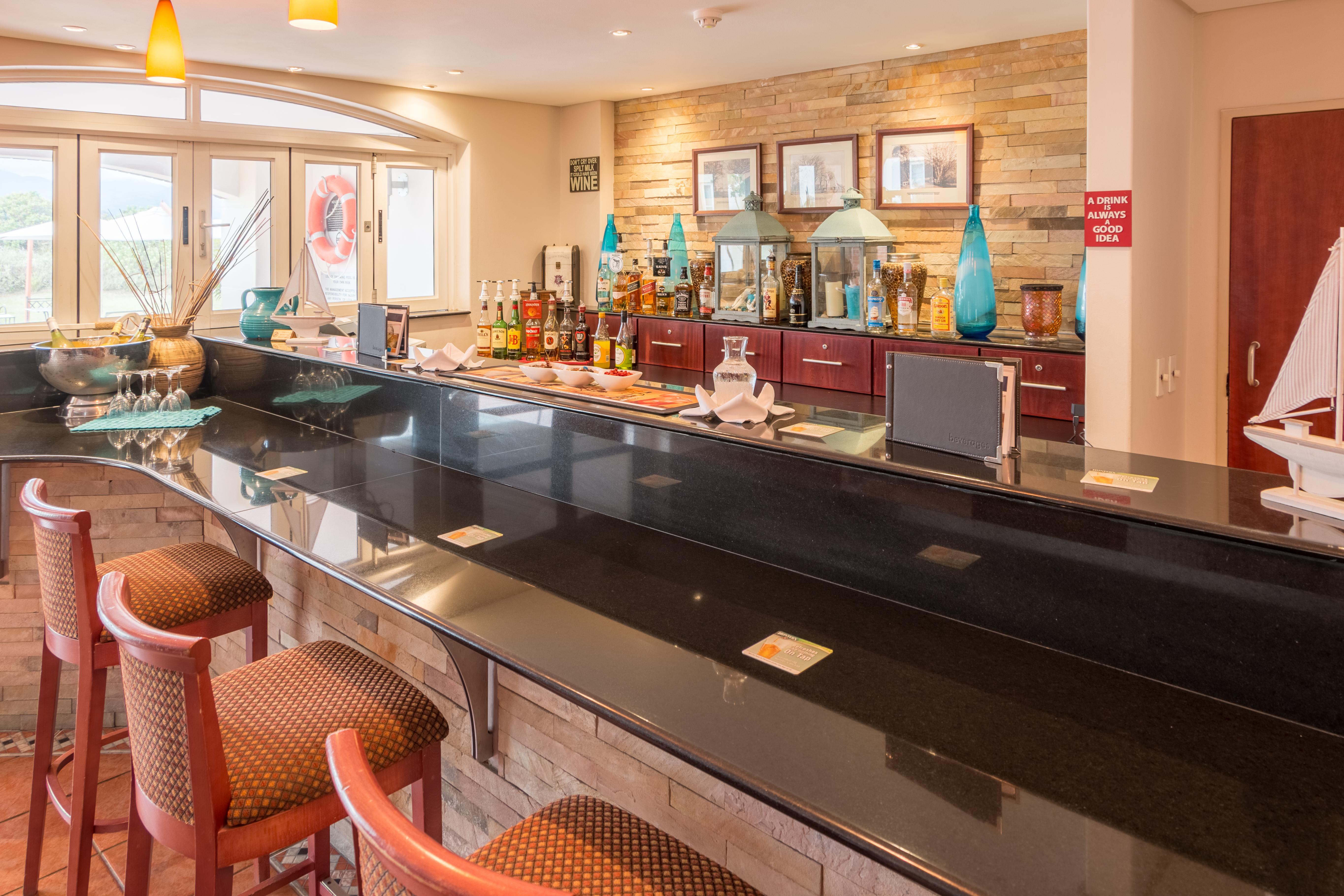 Town Lodge George Luaran gambar