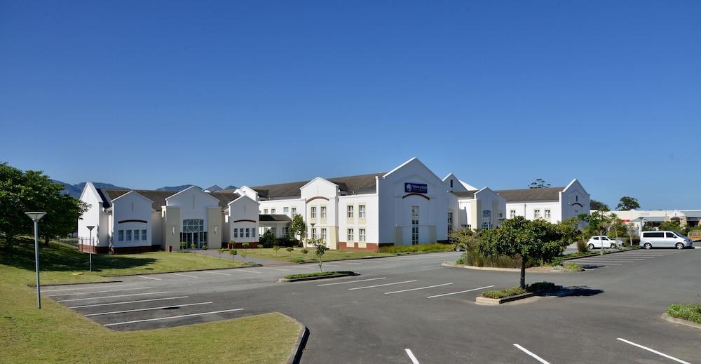 Town Lodge George Luaran gambar