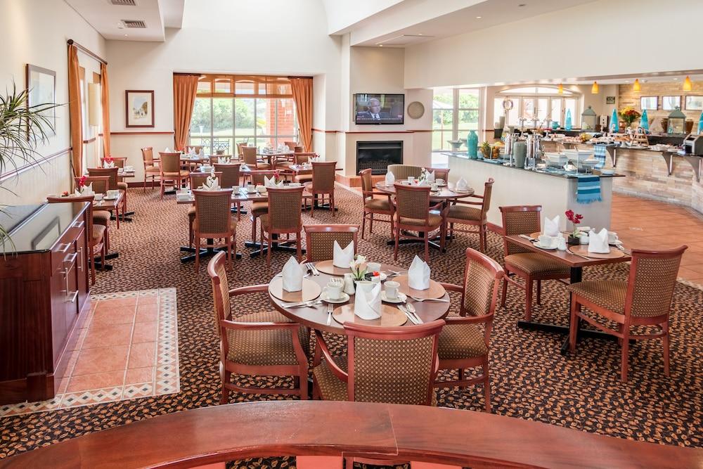 Town Lodge George Luaran gambar