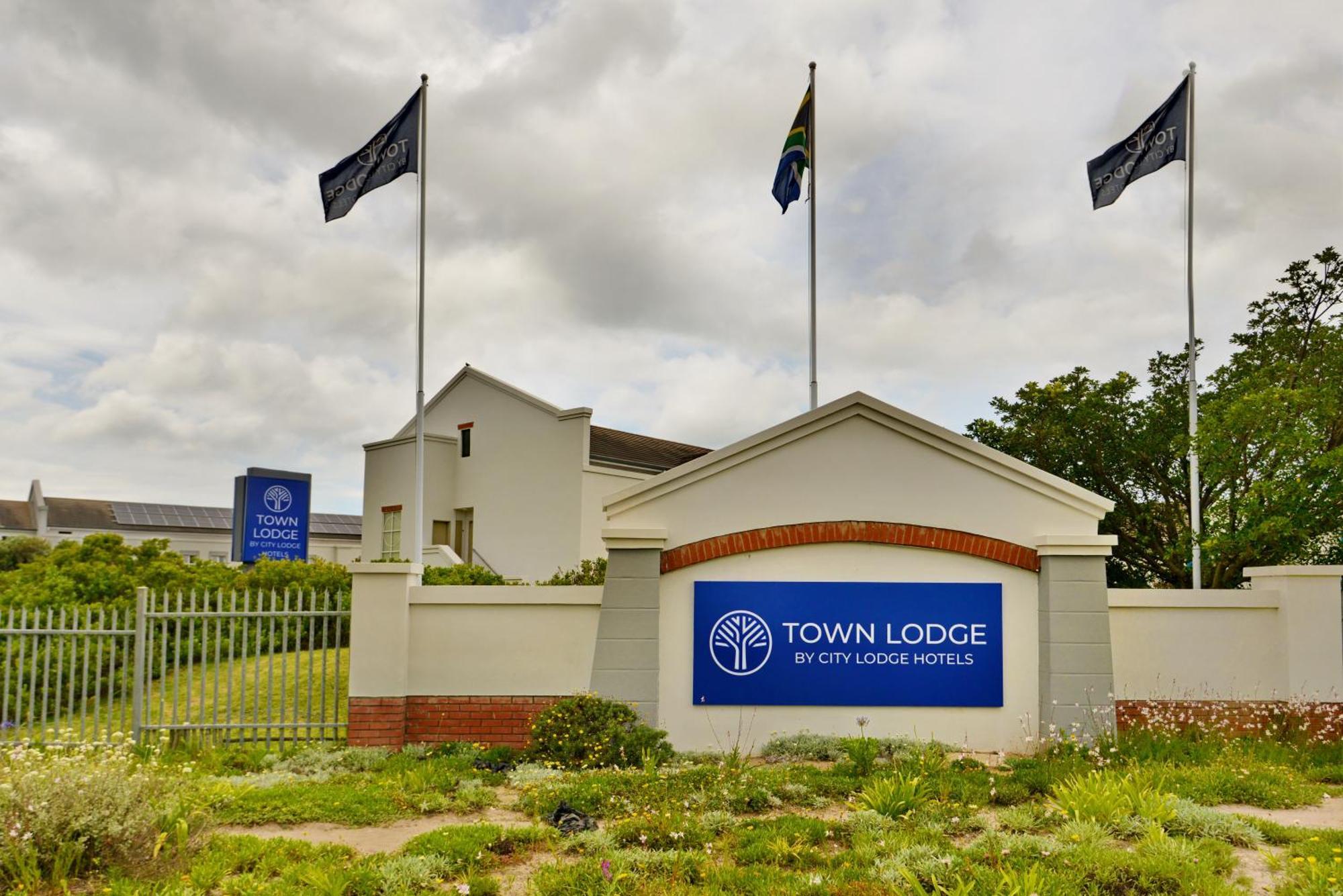 Town Lodge George Luaran gambar